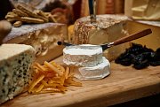 Delicatessen Evenings at Four Seasons Hotel Delicatessen Evenings at Four Seasons Hotel